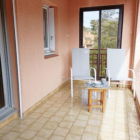 Spacious Sea View Apart At 50M From The Beach باندول المظهر الخارجي الصورة