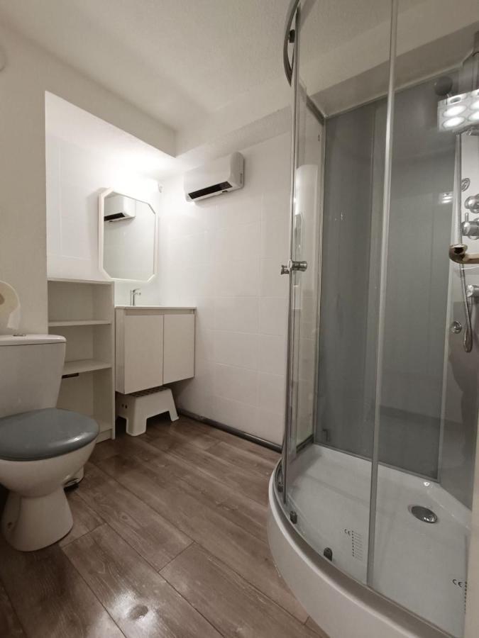 Spacious Sea View Apart At 50M From The Beach باندول المظهر الخارجي الصورة